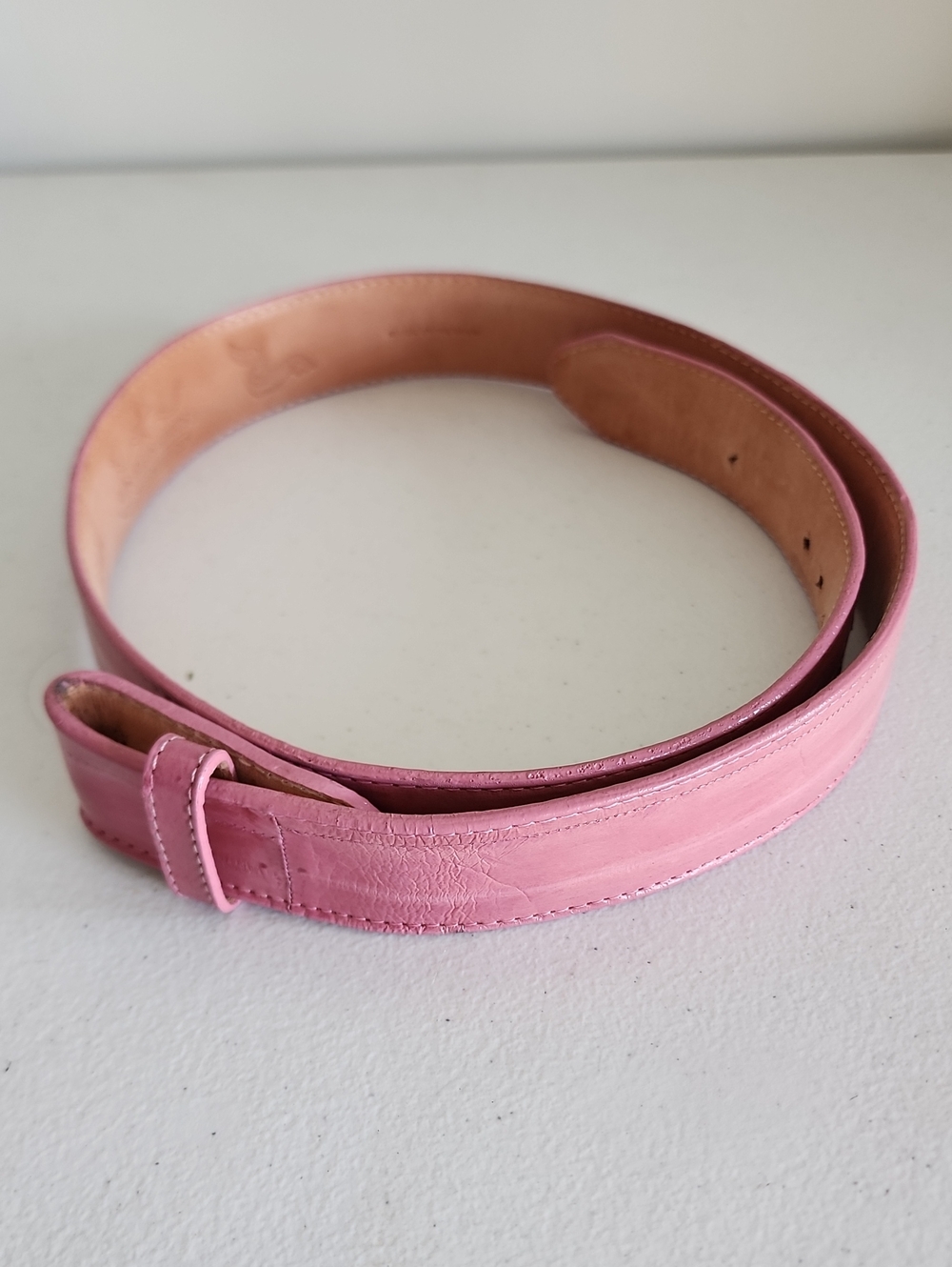 Women’s Pink Leather Belt – Casual Slim Strap